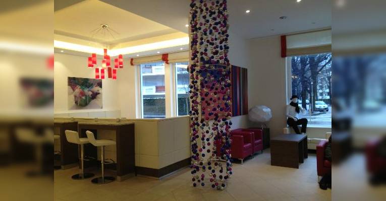 Тапас-бар и холл отеля City Hotel Merano