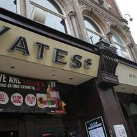 Yates's Pub