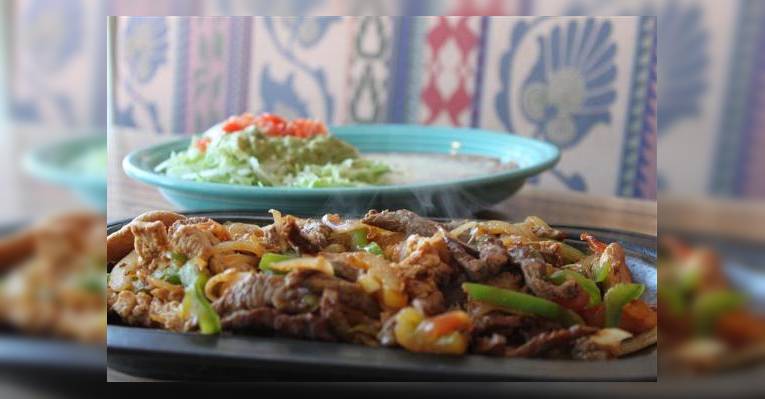Снимок El Loro Mexican Restaurant, Сент-Пол
