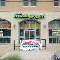 Cool Berry Natural Frozen Yogurt