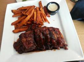Lou Reda's: an American Table