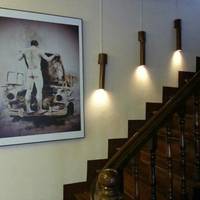 Madam Yuri Tapas, Wine and Art Gallery