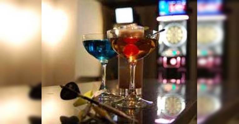 Изображение Darts & Foods Bar Blast, Хиросима
