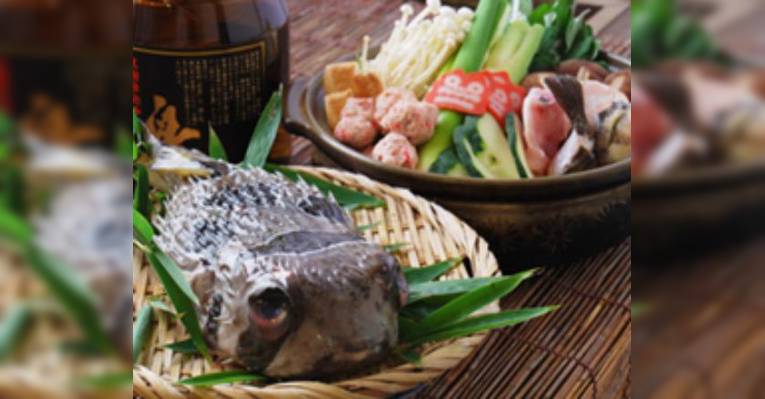 Снимок Creative Charcoal Stove Grill Cuisine & Ito Fish Kingyo, Хамамацу