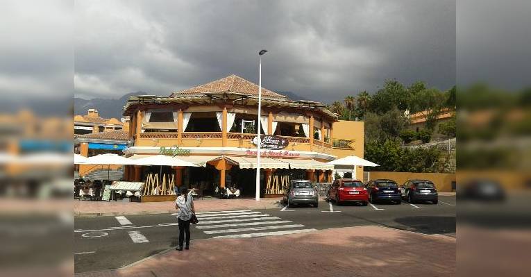 вид на ресторан от входа в H10 Costa Adeje Palace