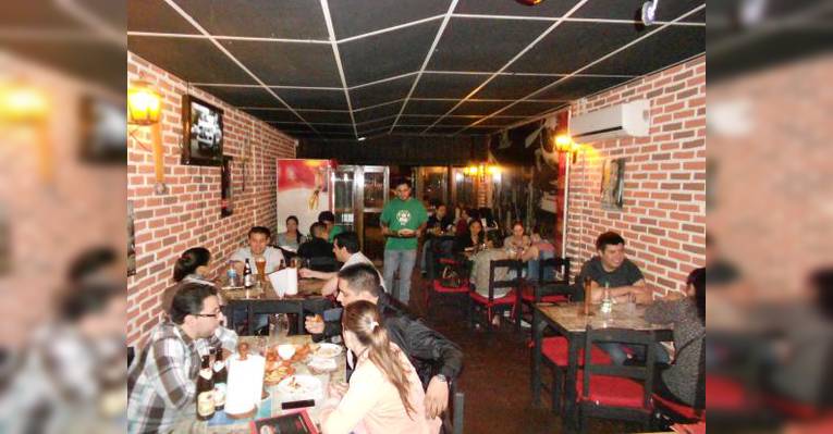 Снимок Aviator Wings & Beer, Санта-Крус