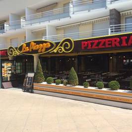 La Piazza