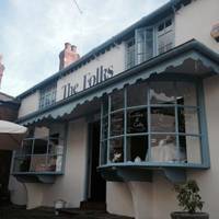The Folks Bar and Grill