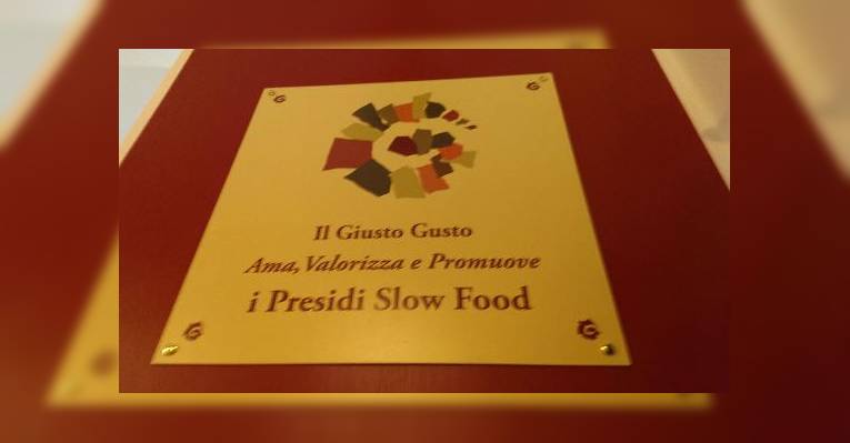 Отмечен знаком Slow Food