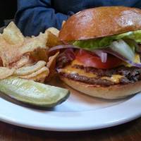 Deluxe Burger