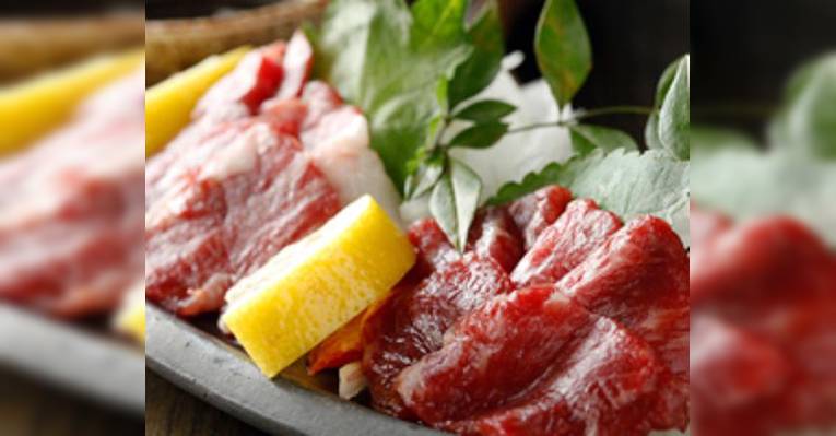 Снимок Charcoal Grilled Skewers Free-Range Chicken Nabe Pot Kufuraku Ginza, Тюо