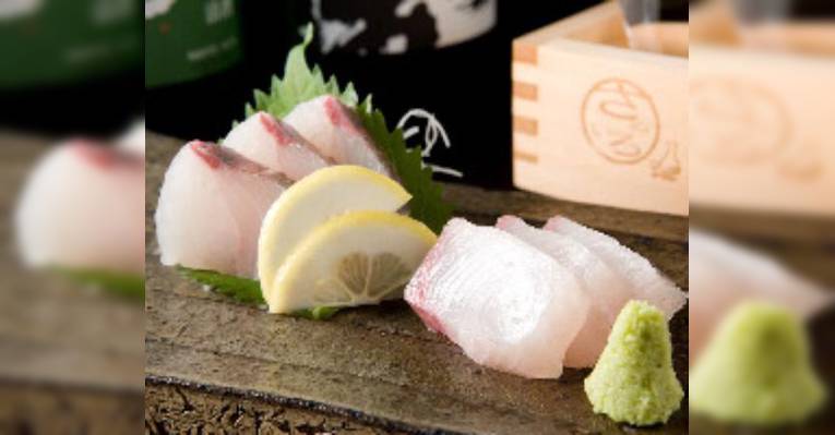 Снимок Sake to Meshi Sanuiro, Фукуока