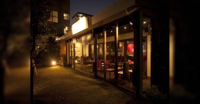 Снимок Nouvelle Dining Green, Наха