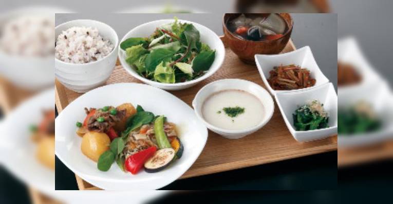 Снимок Gohan Cafe Aobadai Tokyu Square, Иокогама