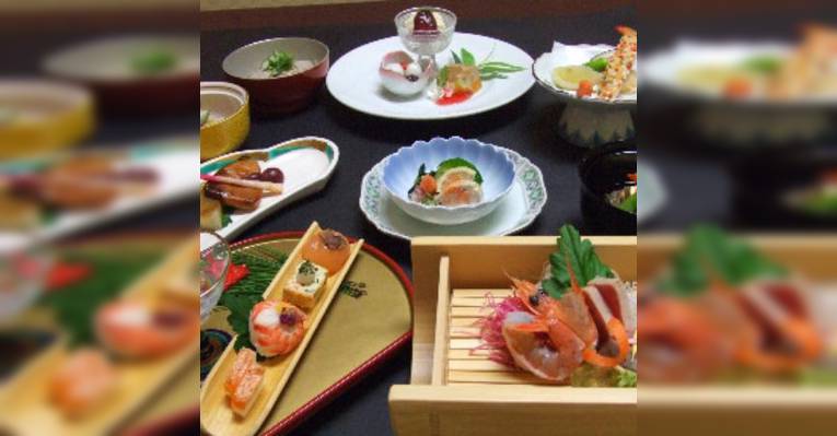 Изображение Tsukiji Uemura Otemachi, Тиёда