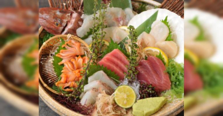 Снимок Free-Range Chicken & Fresh Fish Yokatai Kyushu, Тюо