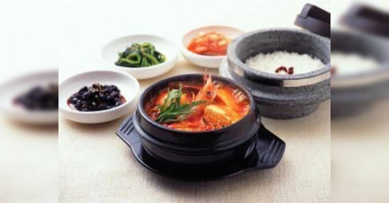 Снимок Korean Food Bibim' Piole Himeji, Химэдзи