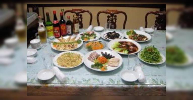 Снимок Chinese Tavern Yoshikiya, Кацусика
