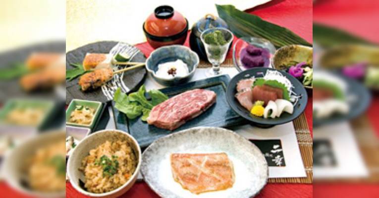 Снимок Original Okinawa Cuisine Niko, Наха
