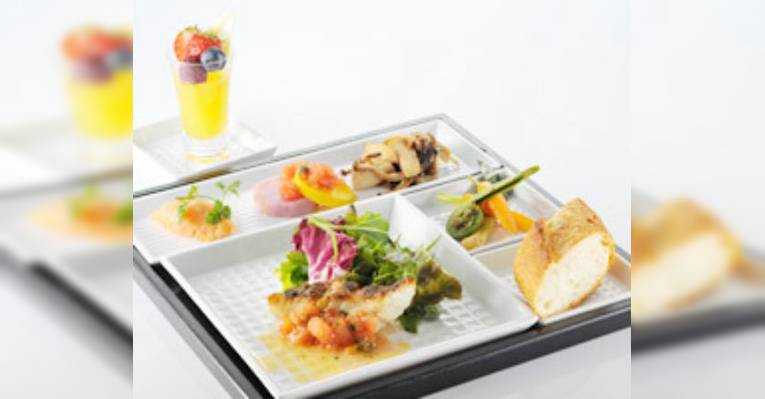 Изображение All Day Dining, Минато