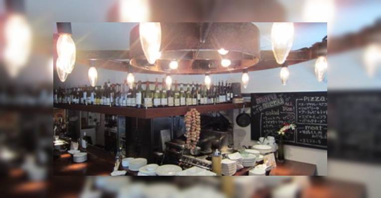 Снимок Wine Bar Maru, Наха