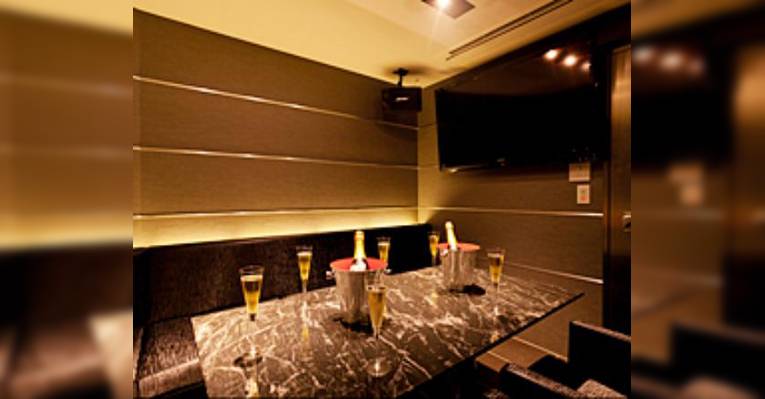 Изображение Roots Roppongi, Минато