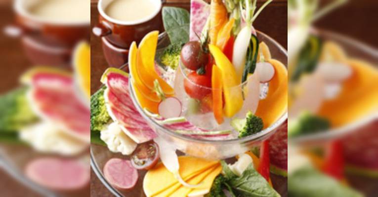 Снимок Organic Dining Yasaiya Kyomachi Sakura Shizuku Ueno Eki-Mae, Таито