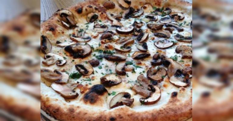 Снимок Pizzeria Sole&Luna, Минато