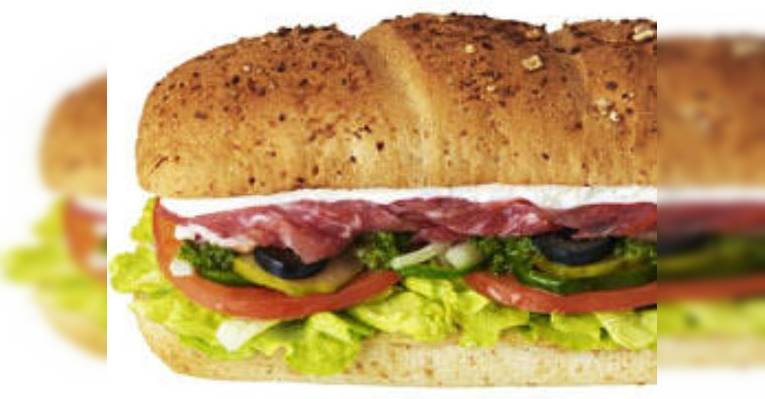 Снимок Subway Aeon Mall Miyazaki, Миядзаки