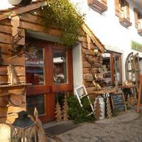 LE CAFE