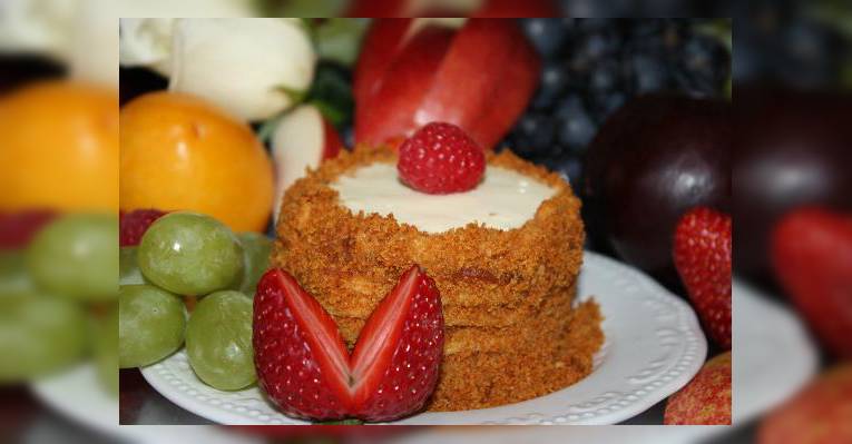 вкусный фирменный десерт