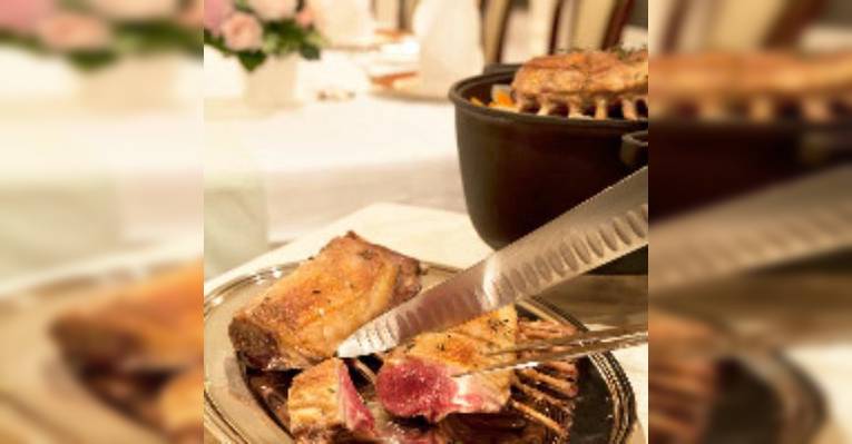 Снимок Restaurant Riviere Temmabashi, Осака