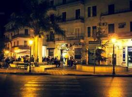 18 Metri Quadri Street Food