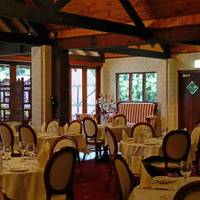 Taj Royal Indian Restraunt