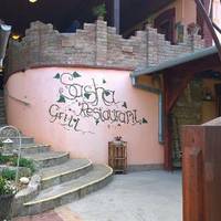 Sasha Restaurant Und Grill