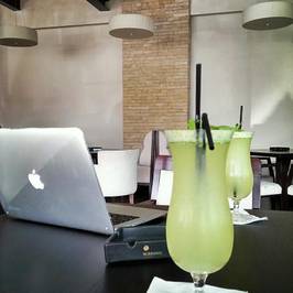 Vitraj Premium Lounge