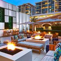 Floe Lounge