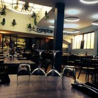 Le Comptoir ? Moustaches