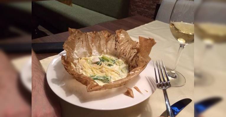 Паста с броколли, курицей и горгонзолой