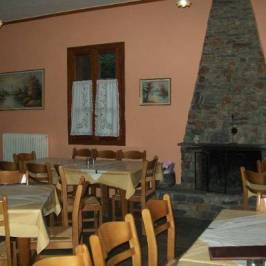 Taverna Pikoulianika