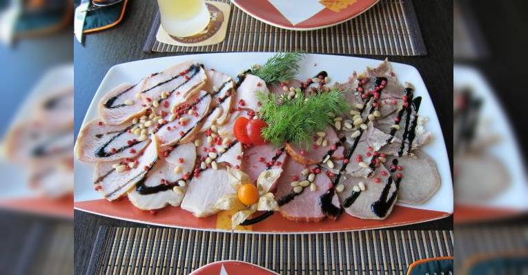 Мясное ассорти