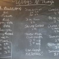 Calhoun's Wings N' Things