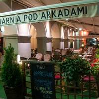 Pod Arkadami