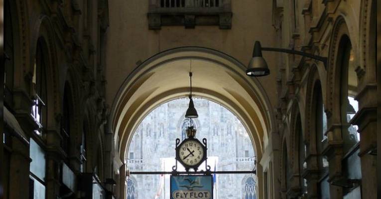 Piazza Mercanti