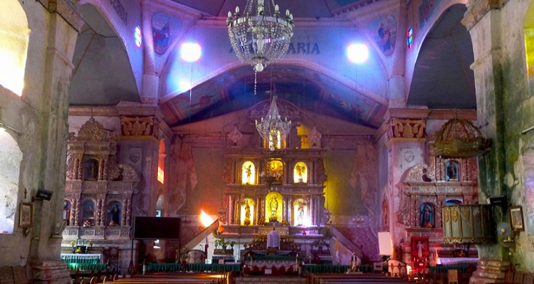 Церковь Baclayon Church