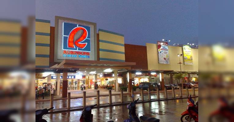 Торговый центр Robinson Place Ilocos Norte