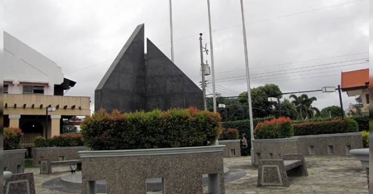 Plaza de los Heroes