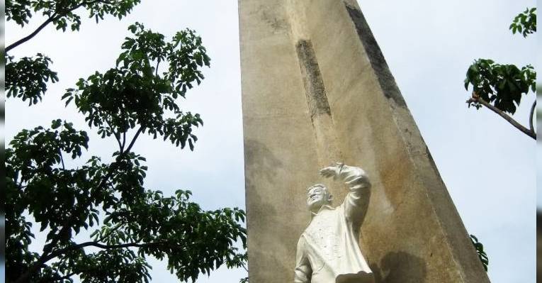 Plaza de los Heroes