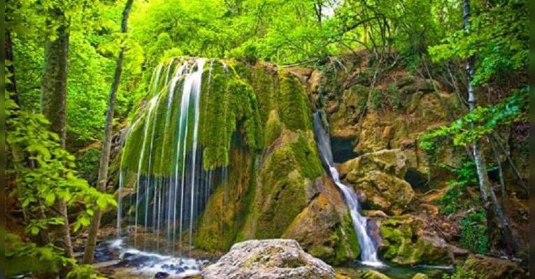Водопад Cеребряные струи