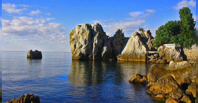 Гурзуфская бухта